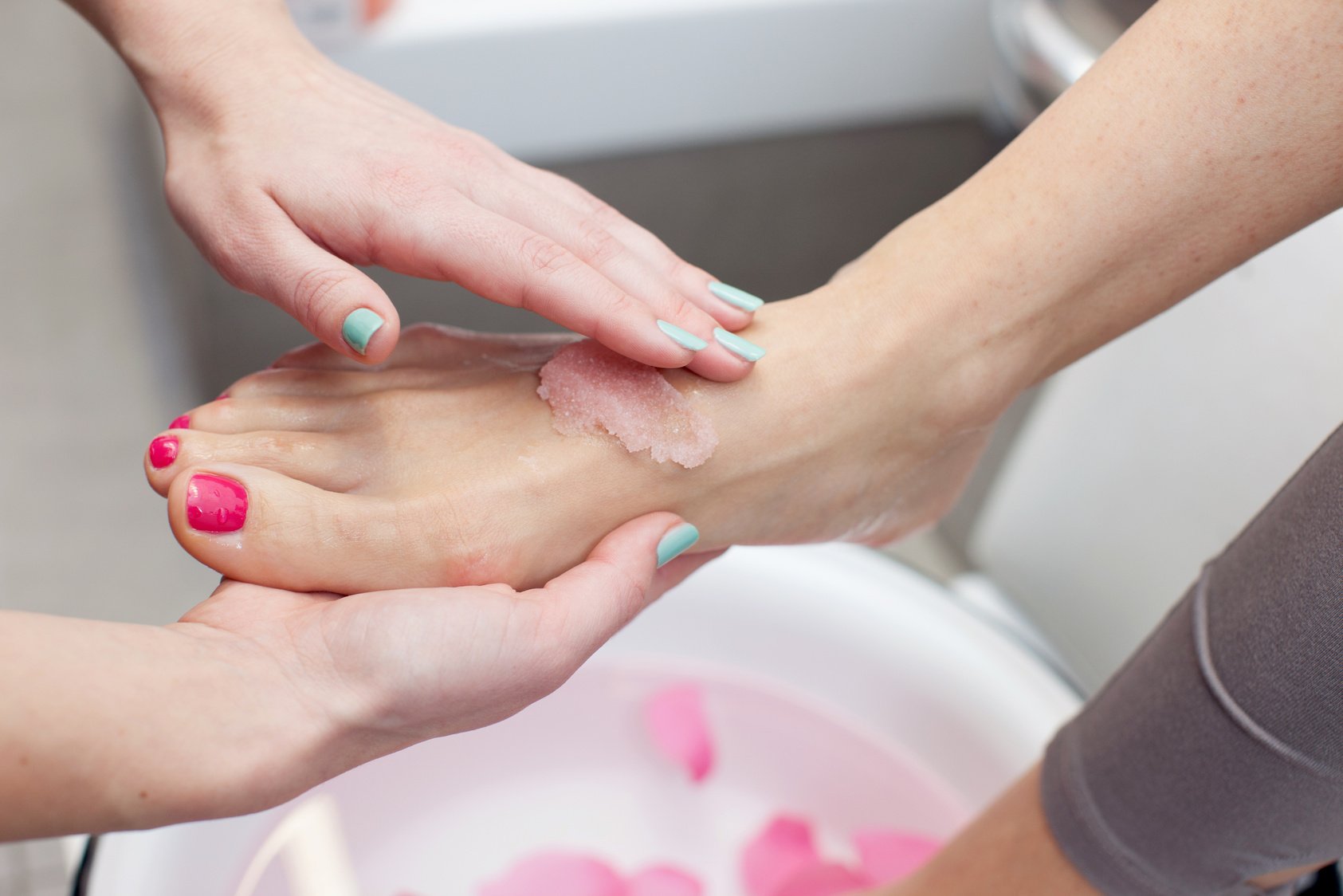 Pedicure - Foot scrub